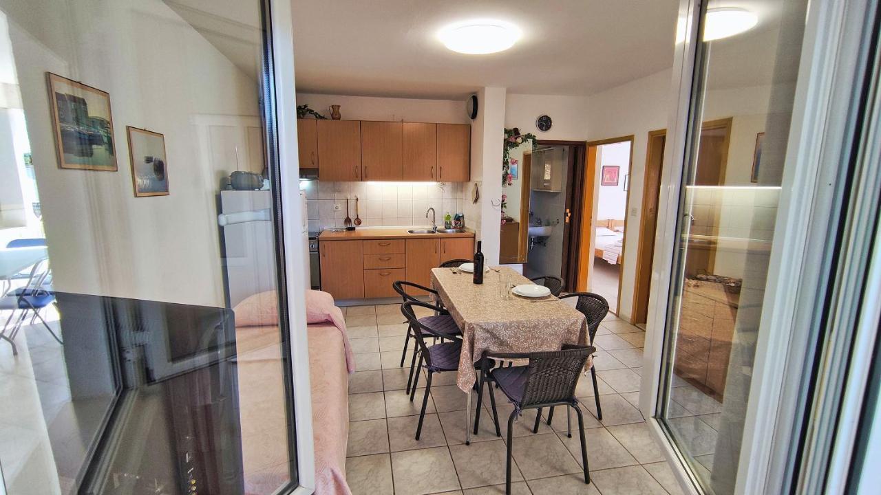 Apartment Amigo Seline Bagian luar foto